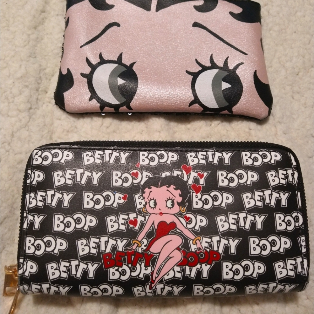 "For Betty Boop Lovers" Wallet and Cosmetic bag